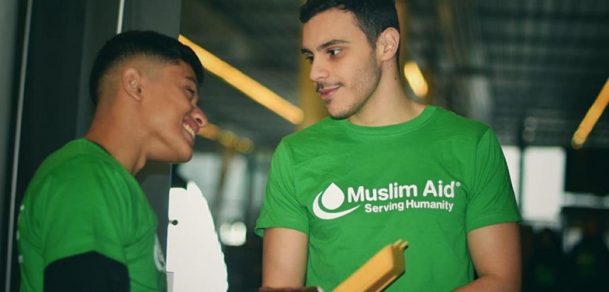 Volunteer with Muslim Aid 28068