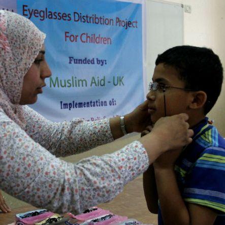 Gaza children receive sight-tests for better performance in classroom